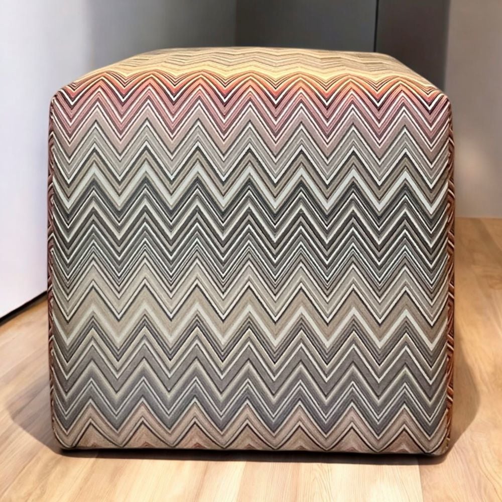 Zigzag Desenli Bej Kahve Renklerde Puf