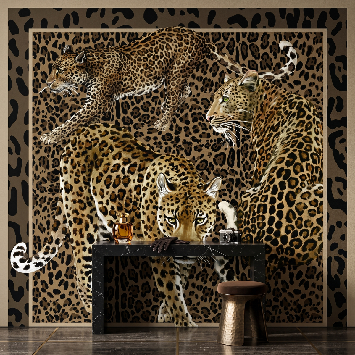 Dolce Gabbana Çerçeve Detaylı Leoparlar Pano Duvar Kağıdı
