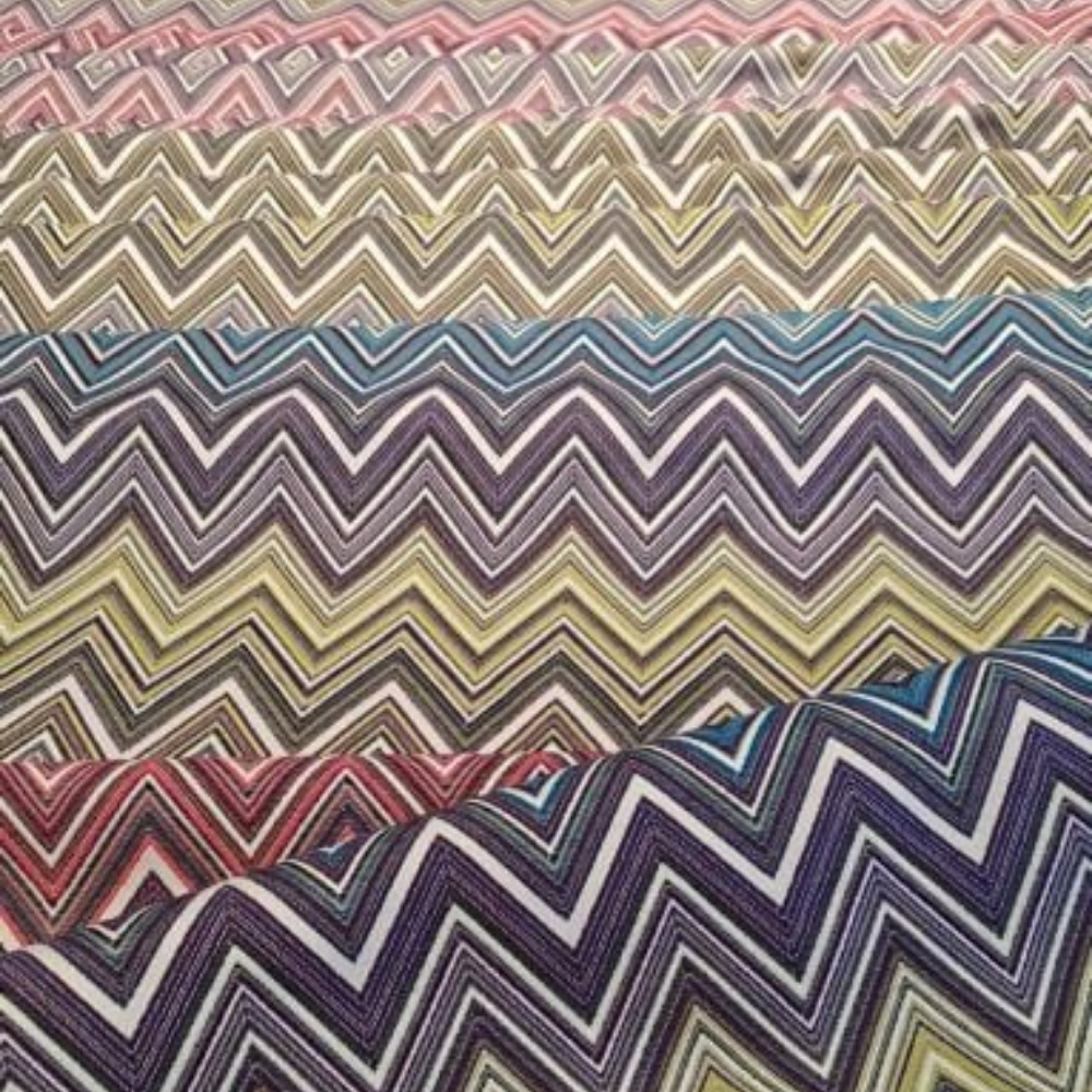 Zigzaglı Missoni Desen Dokuma Döşemelik Kumaş
