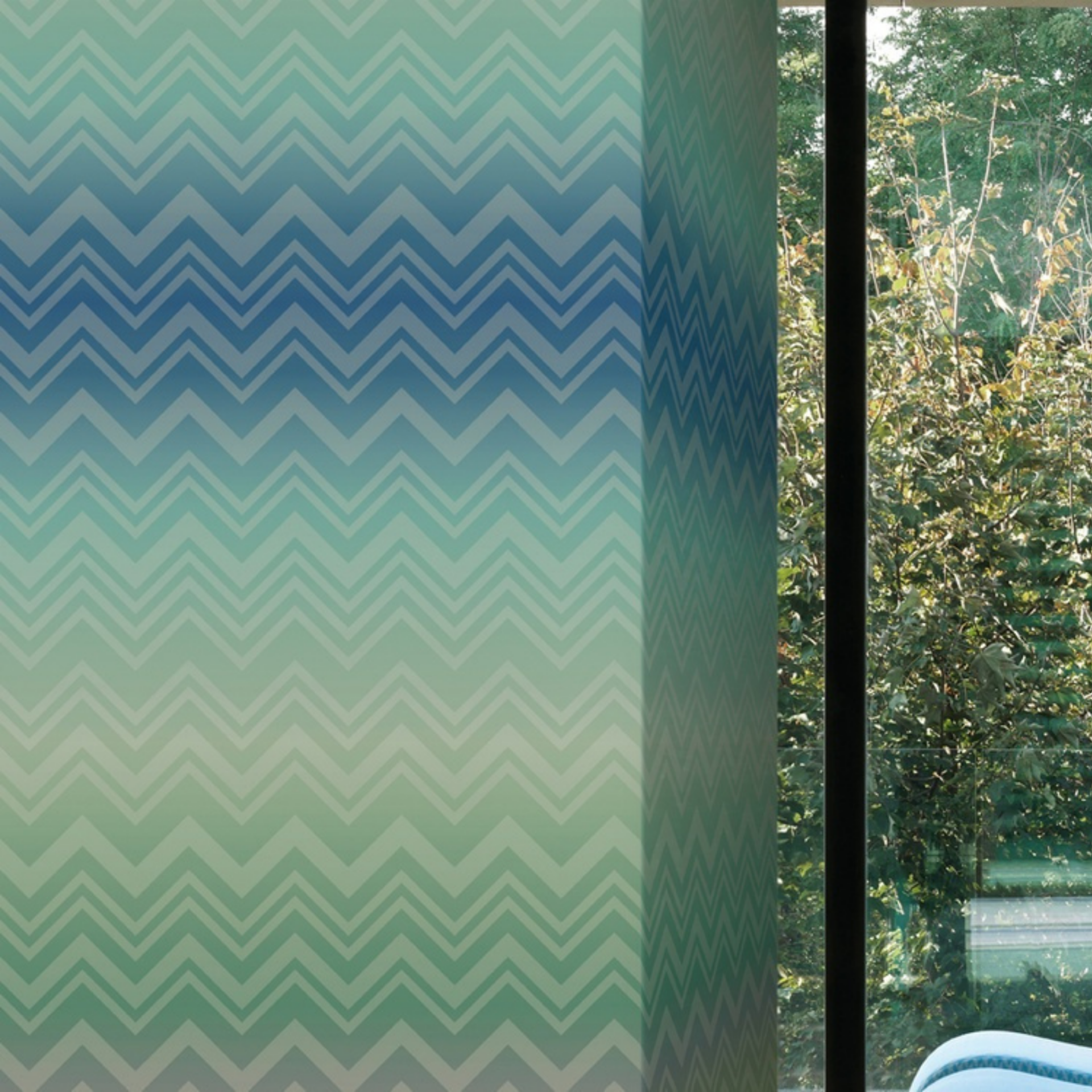Missoni 1 ZigZag Sfumato Pano Duvar Kağıdı