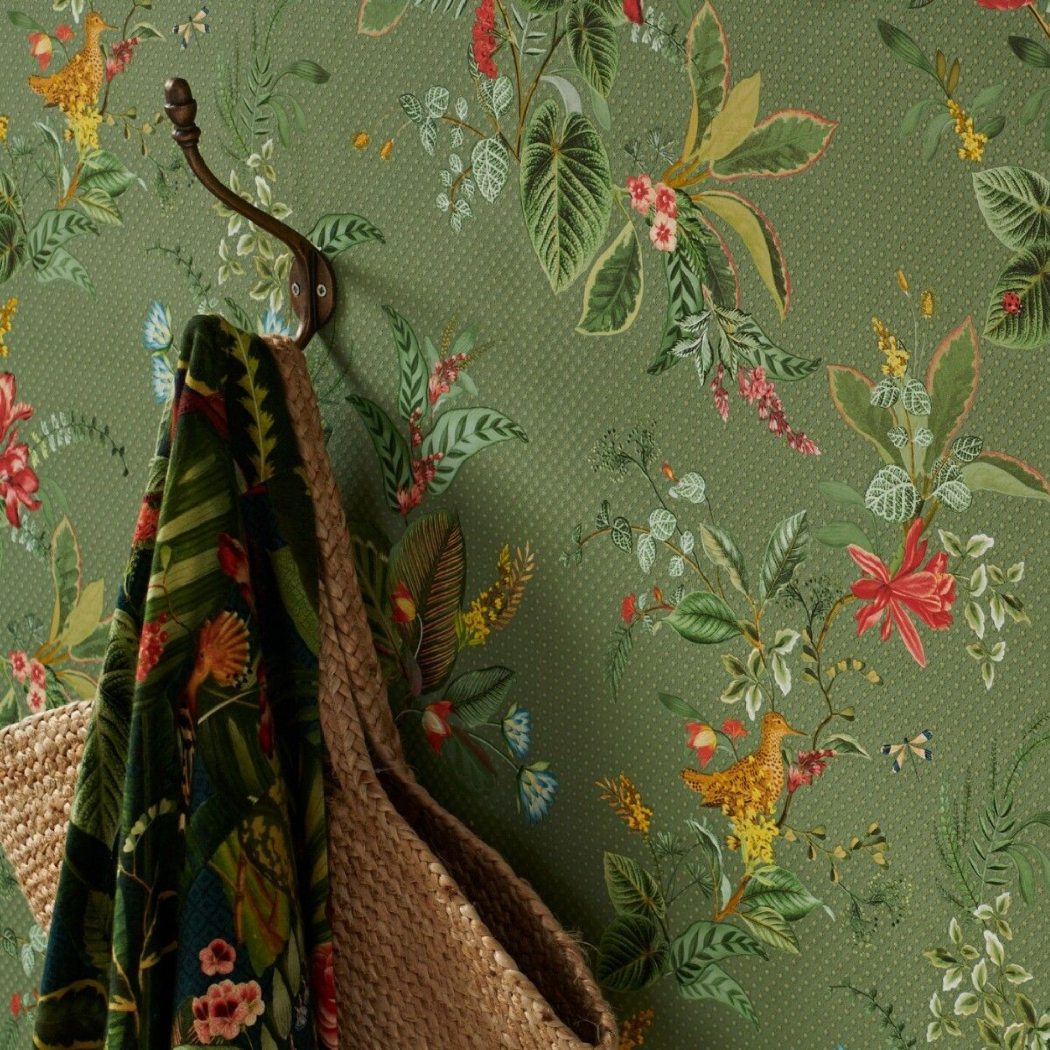 Pip Studio Botanik Tasarım Yeşil Zemin Florist Duvar Kağıdı