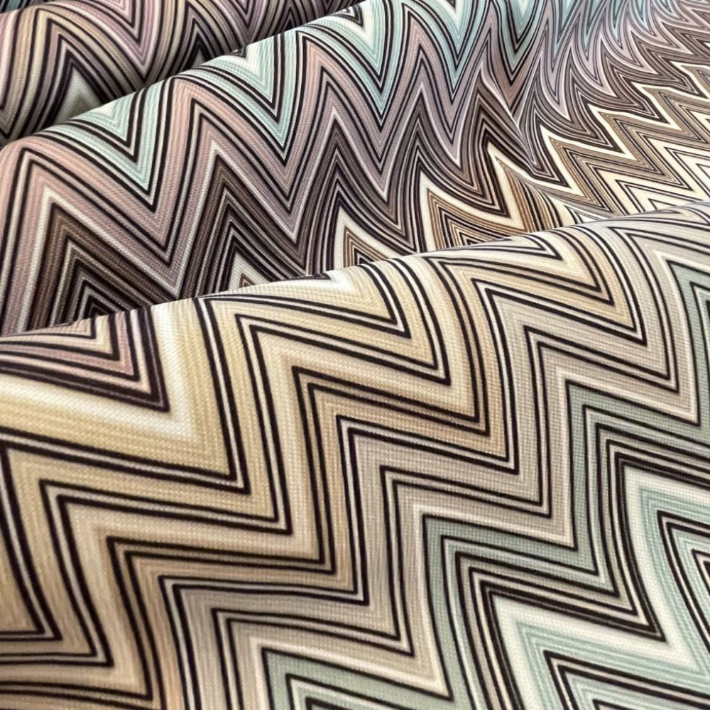 Zigzaglı Missoni Desen Baskı Döşemelik Kumaş