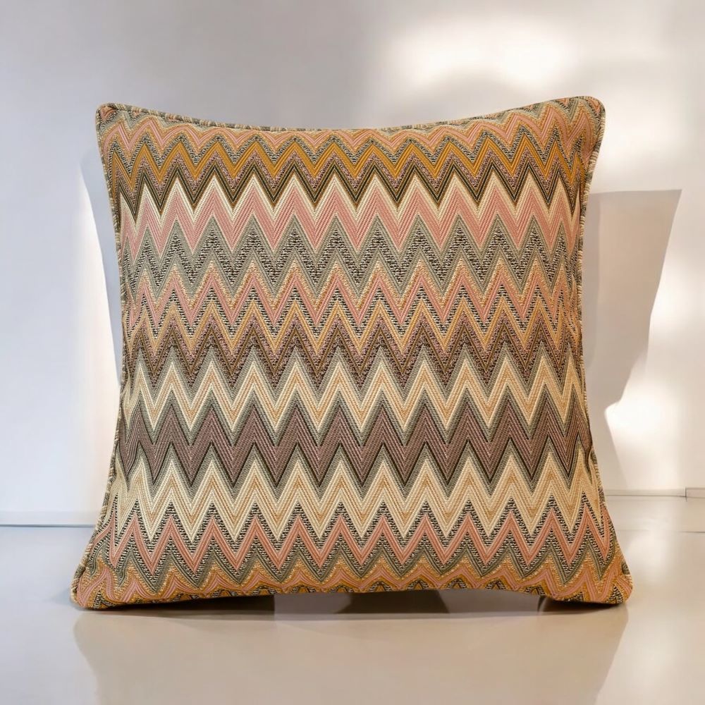 Zigzag Desenli Dokuma Dekoratif Yastık Kırlent