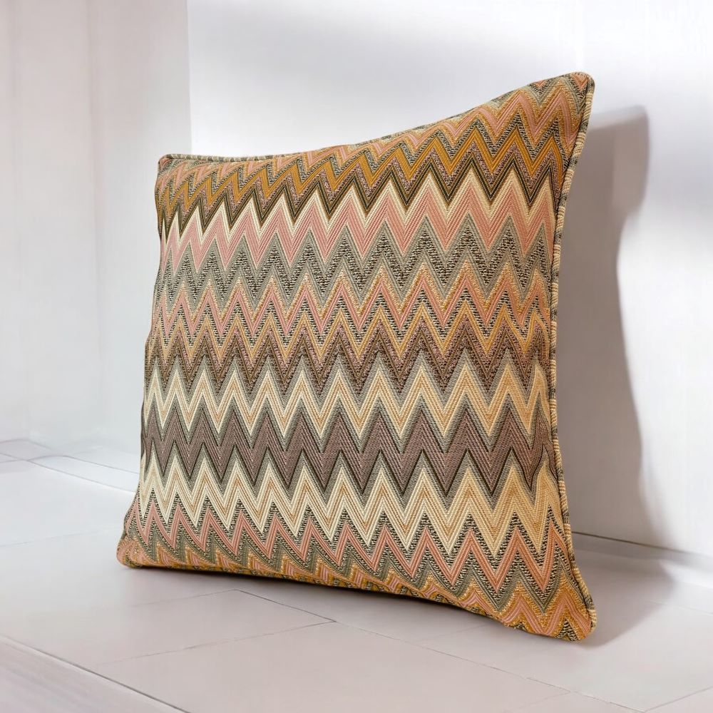 Zigzag Desenli Dokuma Dekoratif Yastık Kırlent