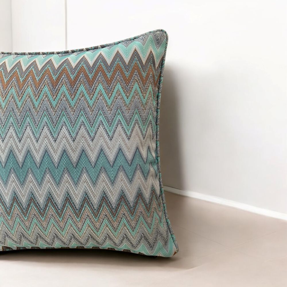 Zigzag Desenli Dokuma Dekoratif Yastık Kırlent