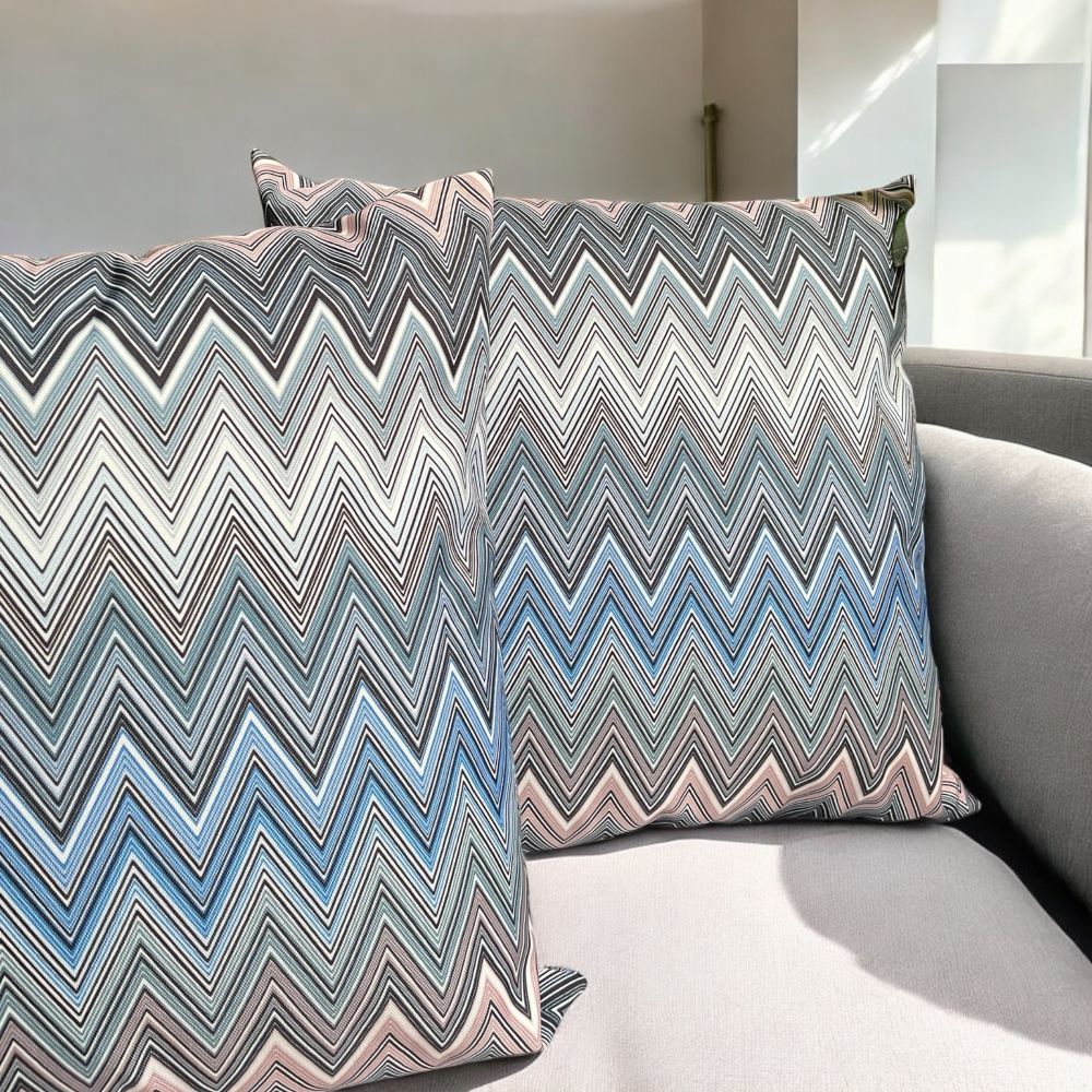 Zigzag Desenli Mavi Gri Dekoratif Yastık