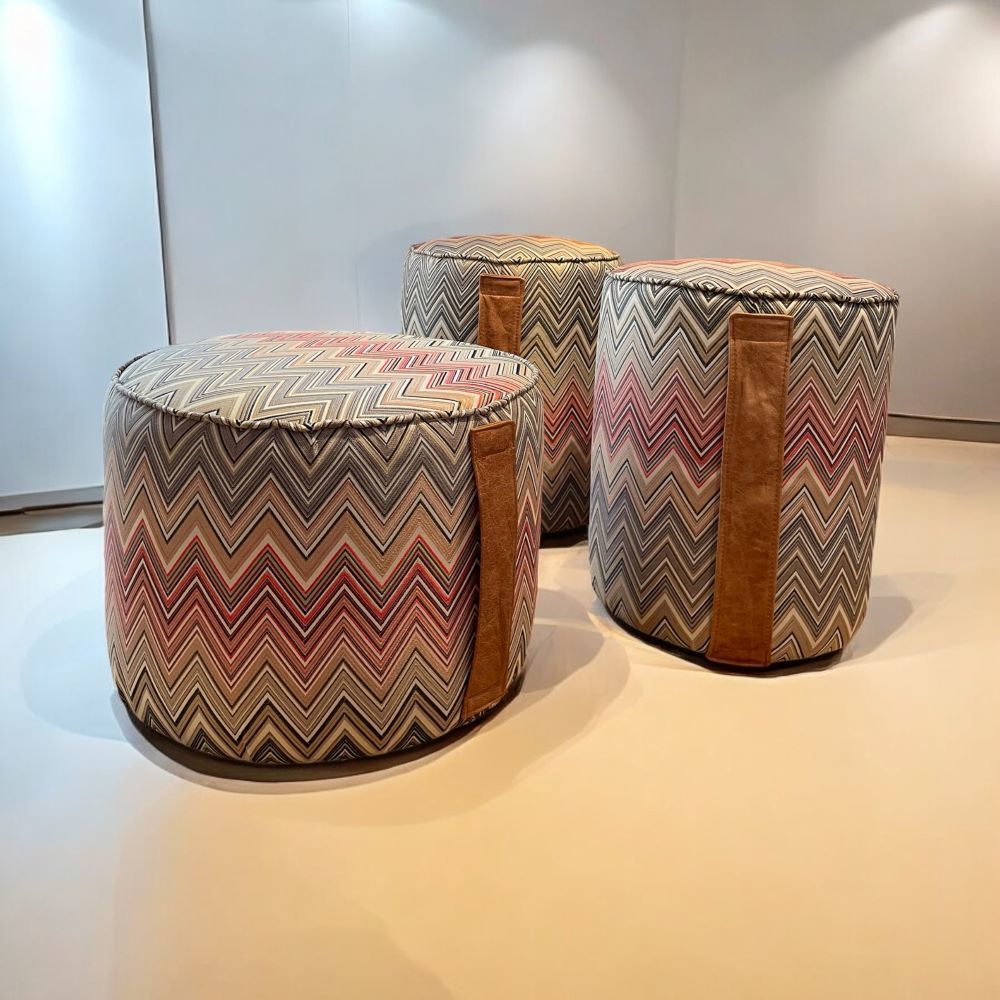 Zigzag Desenli Deri Saplı Puf