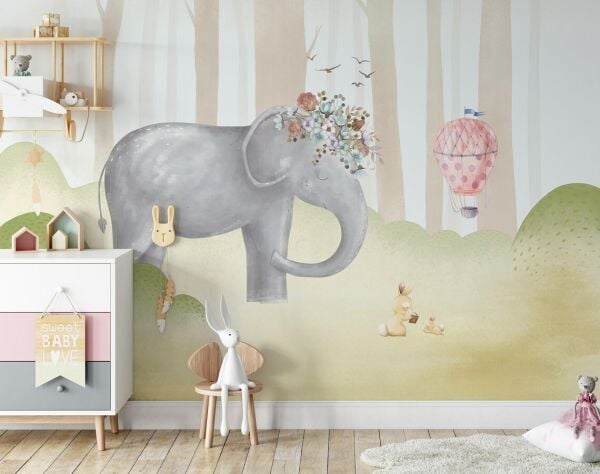 Kefaret Dizi Cansu ( Bahar Ece Yılmaz) Soft Mavi Çiçek Taçlı Fil Ve Uçan Balon Duvar Kağıdı