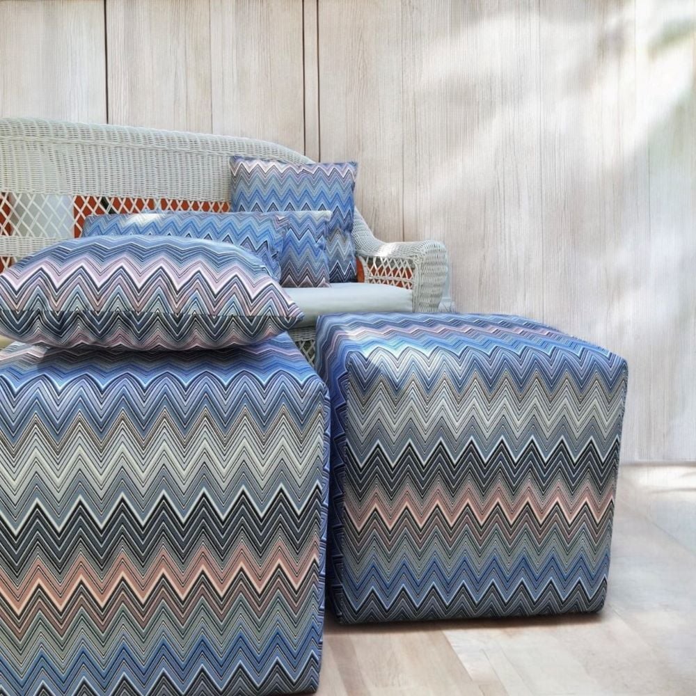 Mavi Zigzag Desenli Puf