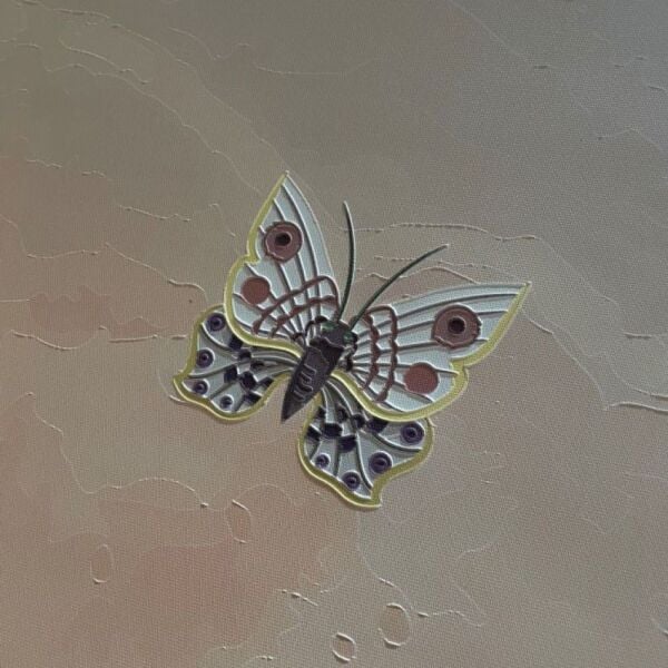 Doğayla Bütünleşen Zamansız Zarafet Duvar Kağıdı