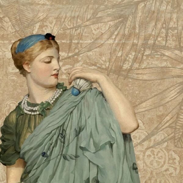 Bej Zemin Antik Çağ Elbiseli Kadınlar ve Yapraklar Duvar Kağıdı