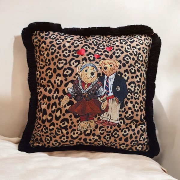 Leopar Zeminde Bay Bayan Teddy Kadife Yastık