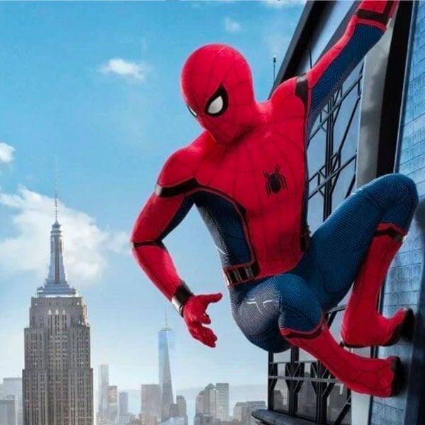 Uva Örümcek Adam Kahraman Duvar Kağıdı