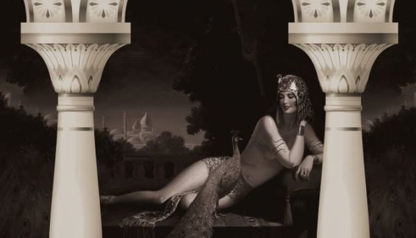 Mısır Prensesi Sütunlar İçinde Duvar Kağıdı