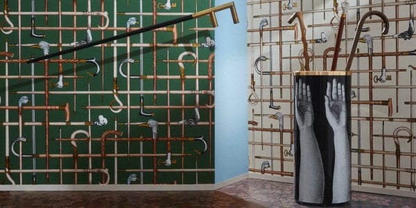 Fornasetti Neşeli Bastonlar Yeşil Duvar Kağıdı