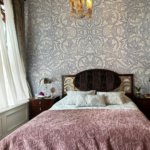 Yüz Yıllık Mucize Dizi Sacide ( Ayşe Gül Cengiz )  Odası Oryantal Damask Duvar Kağıdı