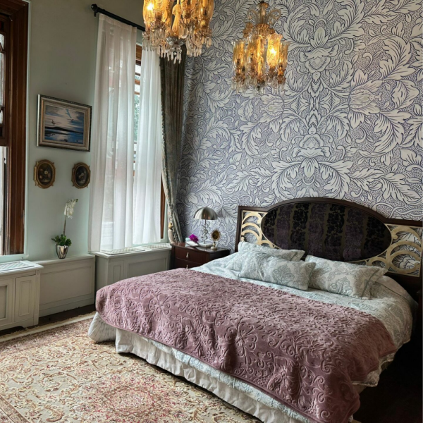 Yüz Yıllık Mucize Dizi Sacide ( Ayşe Gül Cengiz )  Odası Oryantal Damask Duvar Kağıdı