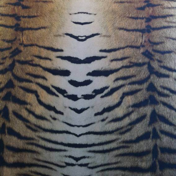 Kaplan Desen Kadife Baskılı Döşemelik Kumaş