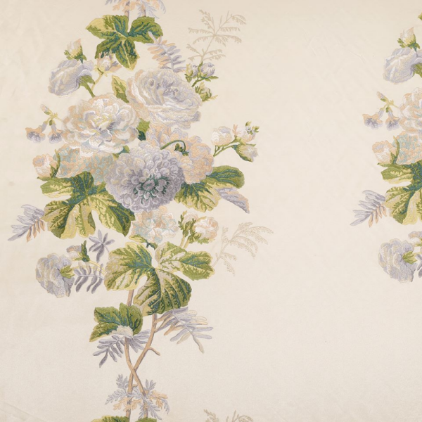 Saten Zemine Nakışlı Pano Kumaş