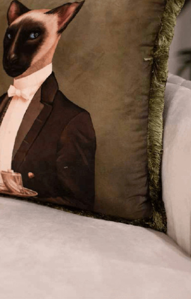 Figüratif Desen Kedi Kadife Yastık