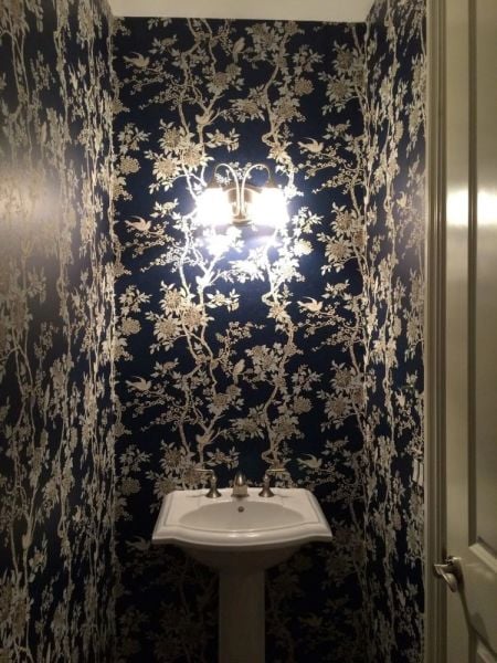 Marlowe Floral Lacivert Zemin Kuşlar Duvar Kağıdı