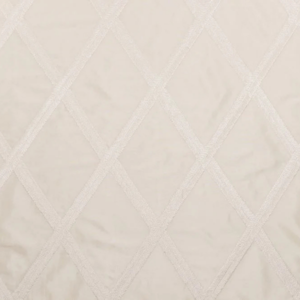 Nakışlı Baklava Dilim Desen Döşemelik Kumaş