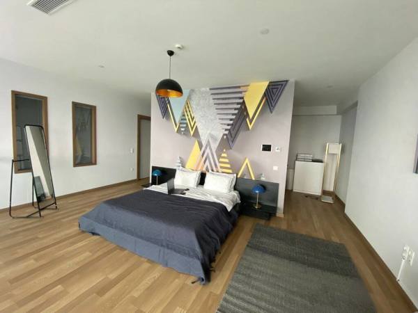 Cam Tavanlar Cem Oda (Kubilya Aka)