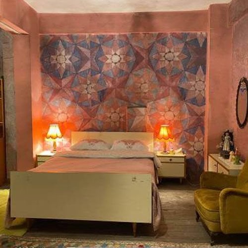 Üç Kuruş Leyla Oda ( Aslıhan Malbora ) Duvar Kağıdı