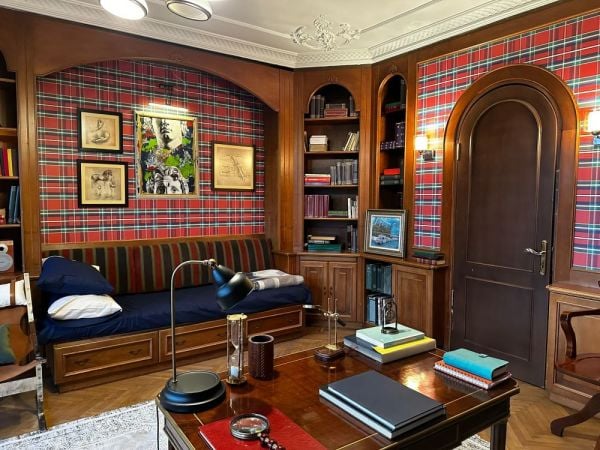 Bahar Dizisi Çalışma Odası Duvar Kağıdı