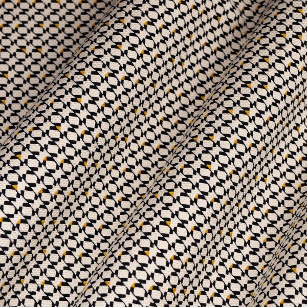 Siyah Beyaz Kombin Desenler Döşemelik Kumaş