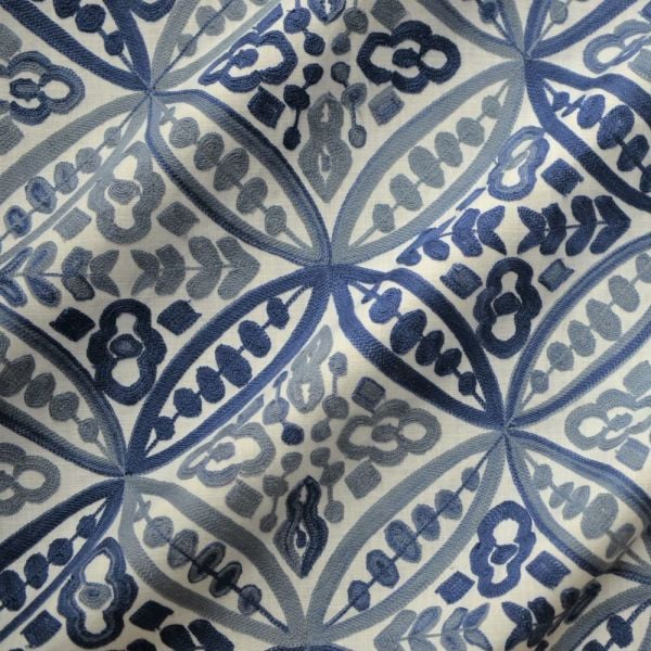 İşlemeli Mavi Tonları Geometrik Döşemelik Perdelik Kumaş
