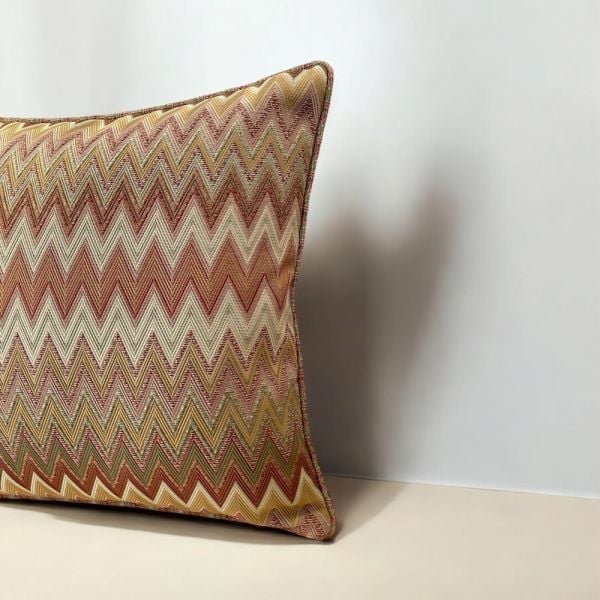 Zigzag Desenli Dokuma Dekoratif Yastık Kırlent