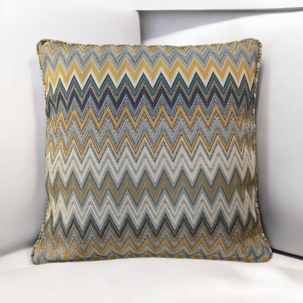 Zigzag Desenli Dokuma Dekoratif Yastık Kırlent