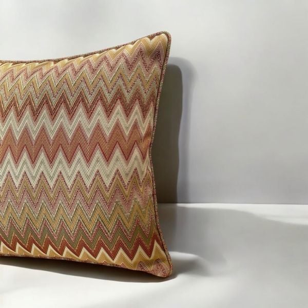 Zigzag Desenli Dokuma Dekoratif Yastık Kırlent