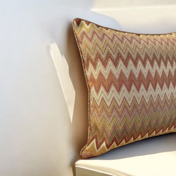 Zigzag Desenli Dokuma Dekoratif Yastık Kırlent