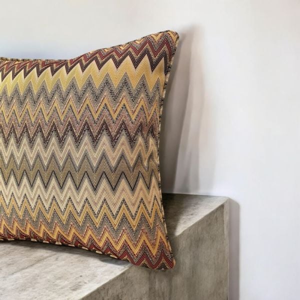 Zigzag Desenli Dokuma Dekoratif Yastık Kırlent