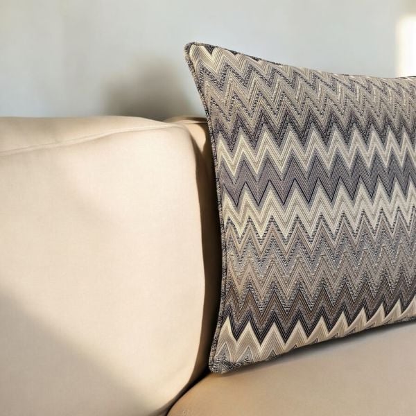 Zigzag Desenli Dokuma Dekoratif Yastık Kırlent