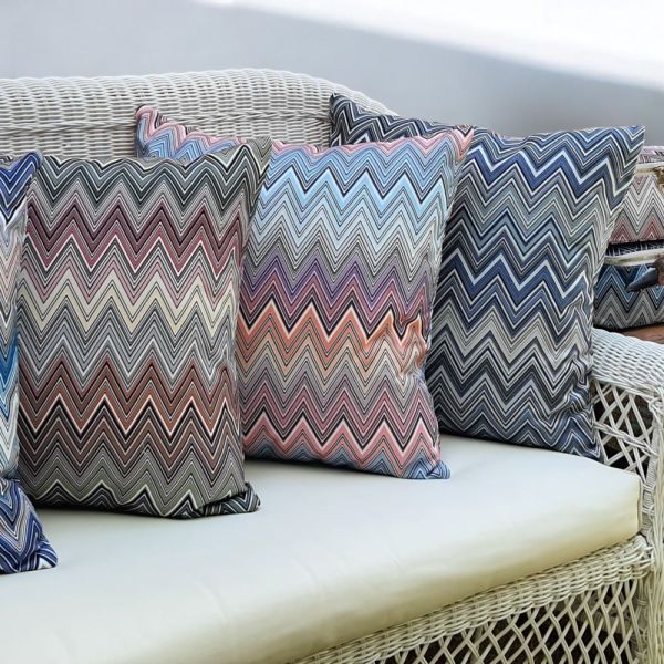 Zigzag Desen Renkli Yastık
