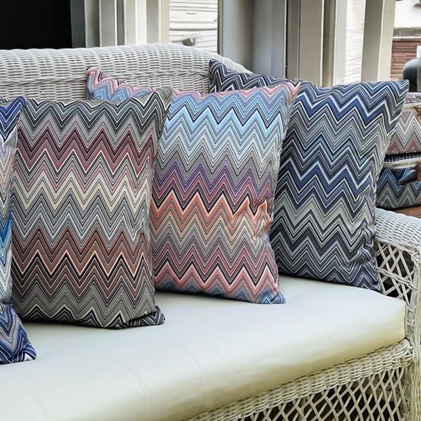 Zigzag Desen Renkli Yastık
