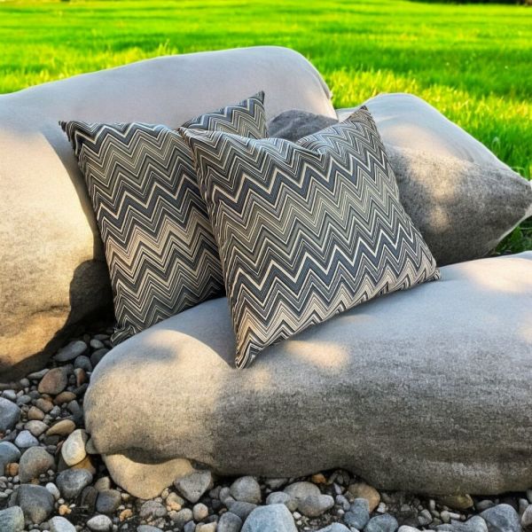 Zigzag Desenli Gri Bej Renkli Kırlent