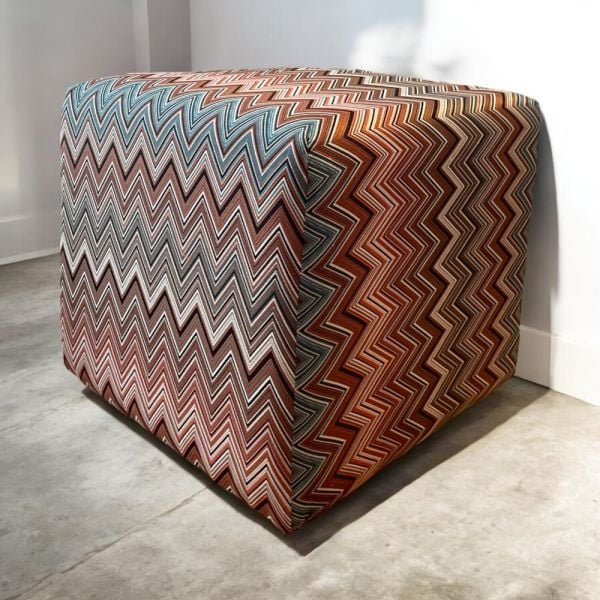 Zigzag Desenli Kare Puf