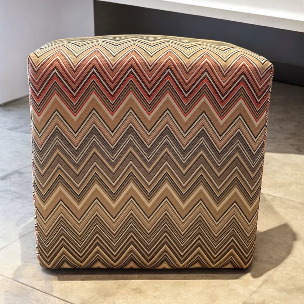 Zigzag Desenli Bej Kahve Renklerde Puf