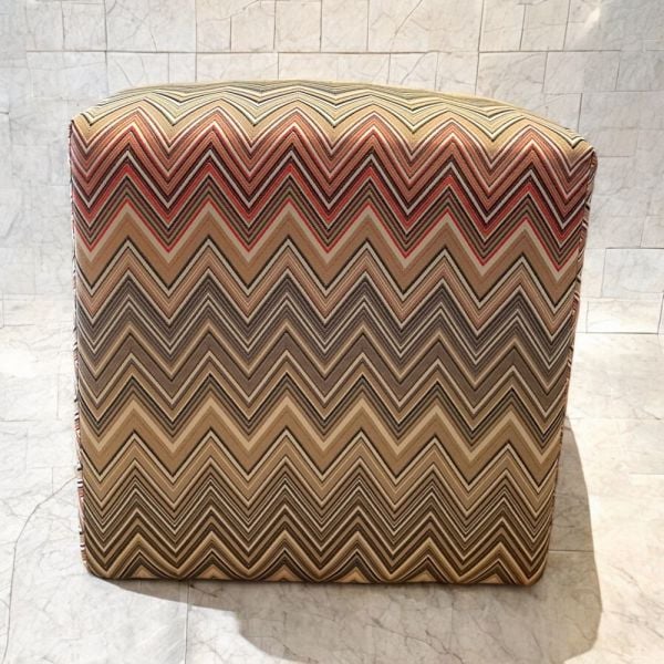 Zigzag Desenli Bej Kahve Renklerde Puf