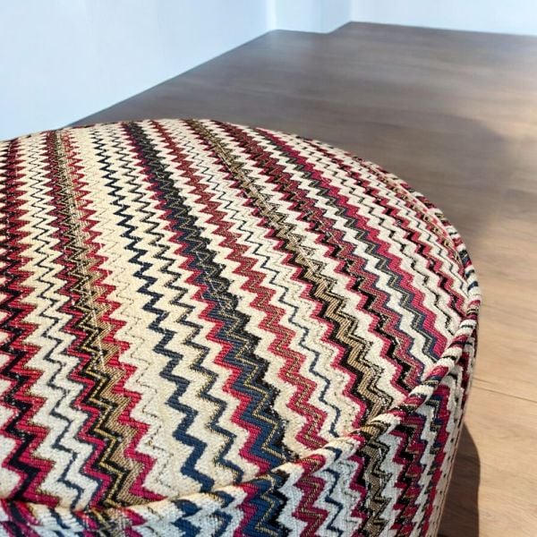 Dokuma Zigzag Kumaşlı Puf