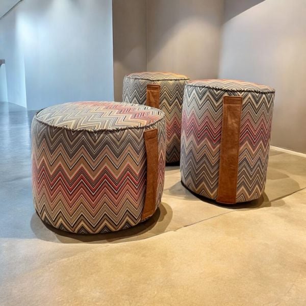 Zigzag Desenli Deri Saplı Puf