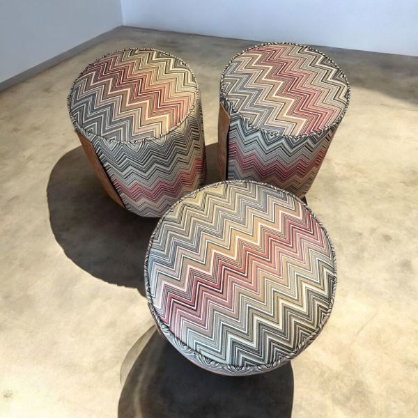 Zigzag Desenli Deri Saplı Puf