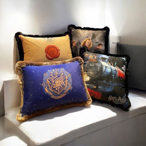 Harry Potter Puf Kırlentleri HARRY POTTER SARI MÜHÜRLÜ 50*35 CM