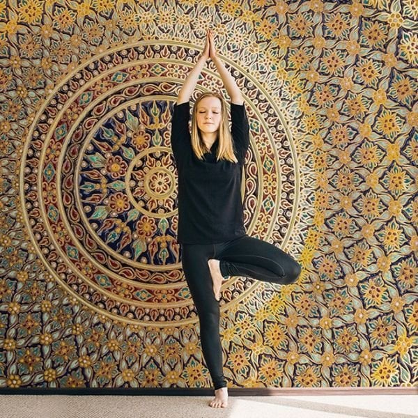 İşlemeli Renkler Yaşam Çiçeği Duvar Kağıdı