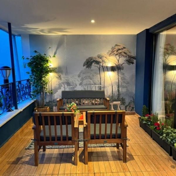 Gamze Ve Ömer Balkon Pano Duvar Kağıdı Tekstil Dokulu Islak Alan Kullanımları İçin Uygundur.350 Gram