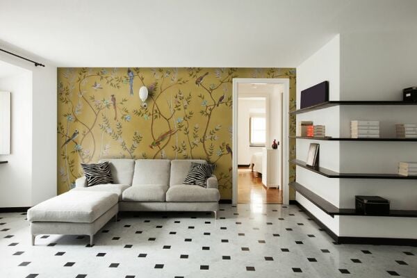 Sarmaşık ve Çiçekler Üzerinde Papağanlar Duvar Kağıdı